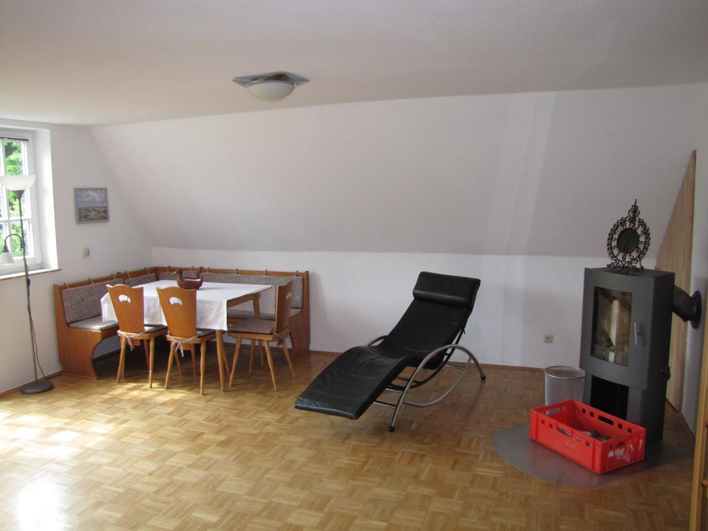 Hof Guttels Waldgasthof Ferienpension Rotenburg an der Fulda Rum bild